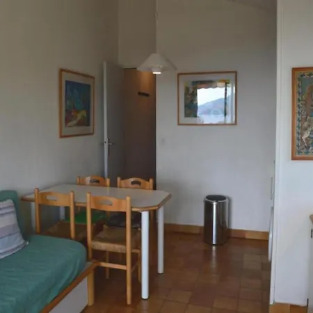 Appartement Les Terrasses De Sylvabelle 1 *